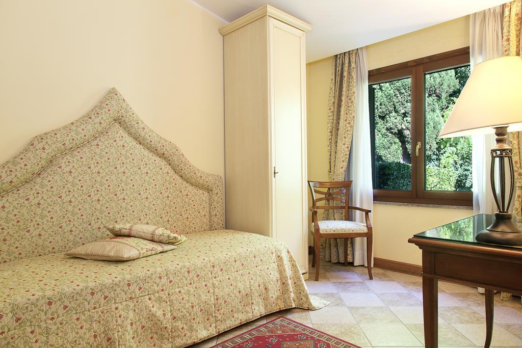 St. Andrew'S Garden Apartment โรม ภายนอก รูปภาพ