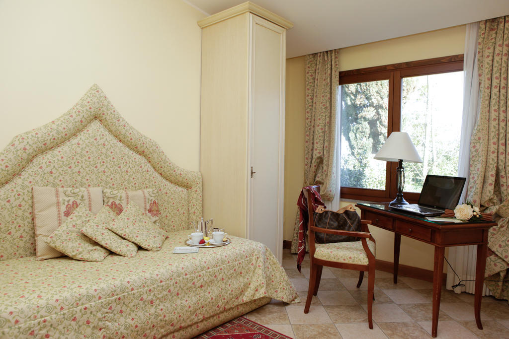 St. Andrew'S Garden Apartment โรม ภายนอก รูปภาพ